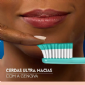 Escova Dental Oral-B Iconic Ultra Macia 3 Unidades